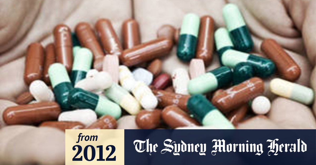 leads to global 'explosion' of fake drugs, experts say